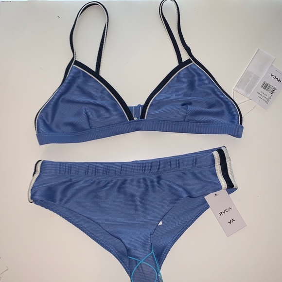 NWT RVCA Throwback Triangle Bikini Set - Picture 6 of 6